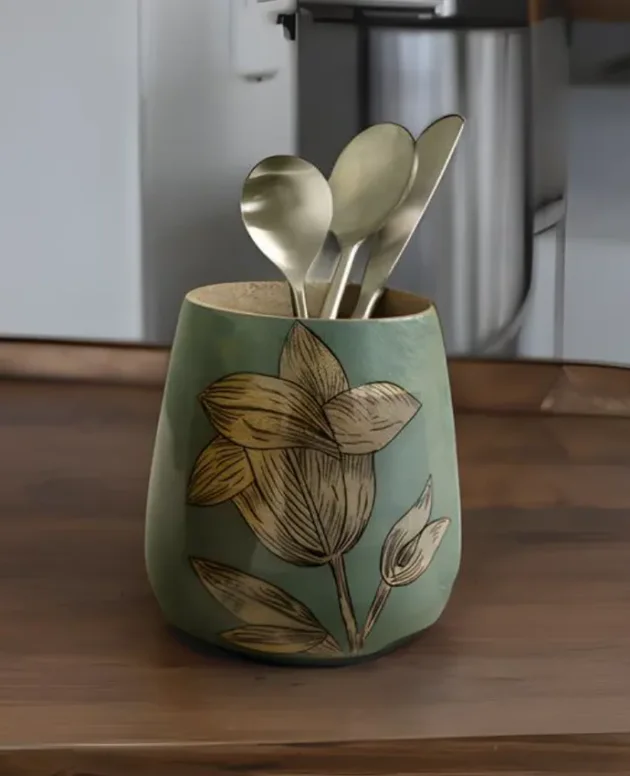 Cutlery holder
